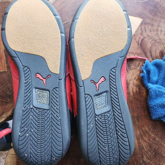 Puma Ferrari dress runners Mens 10 - Picture 4 of 6